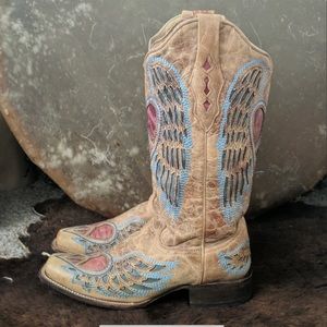 CORRAL A1990 antique saddle leather wings, peace sign & heart cowgirl boots 10.5